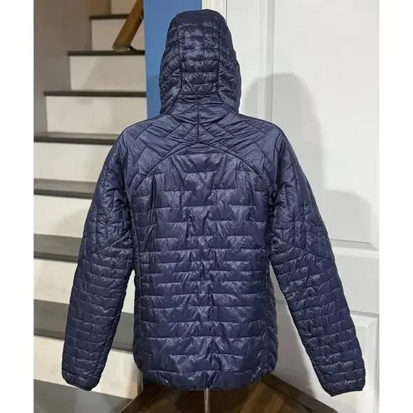 Women's Medium Patagonia Micro Puff Hooded Full Zip Insulated Navy Blue Jacket! - Picture 3 of 4